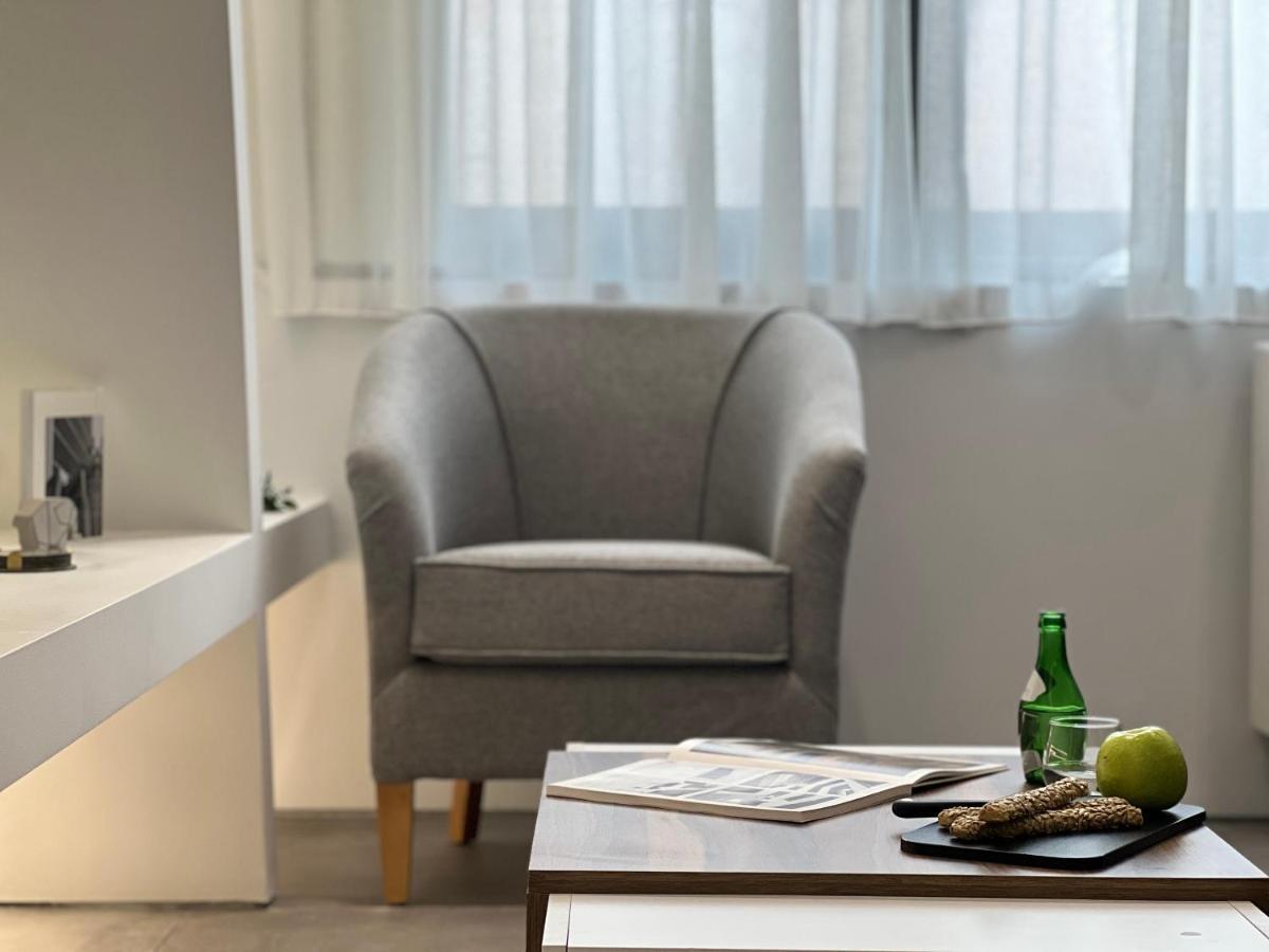 The Dazzling Glimpse Acropolis Suites Aten Exteriör bild