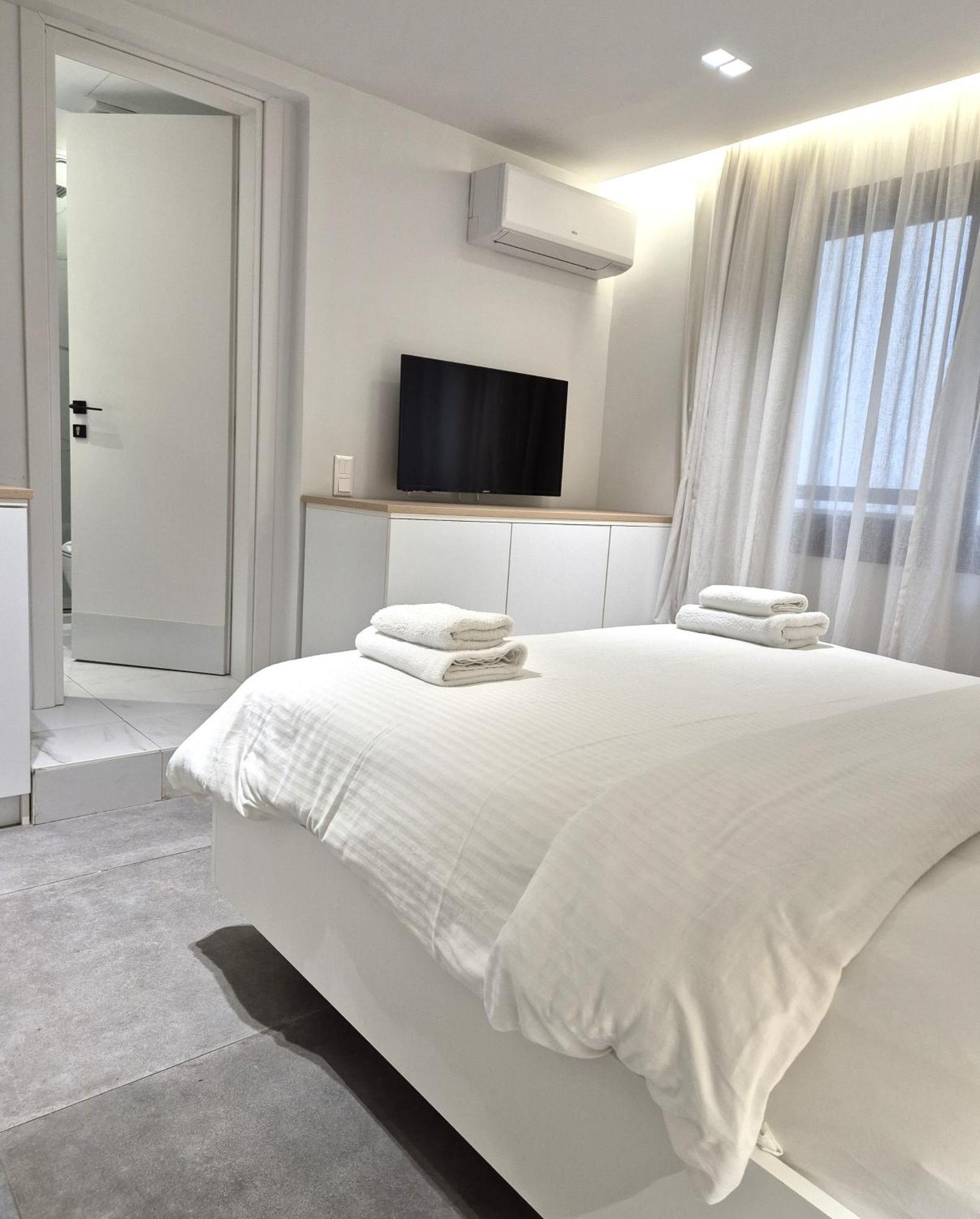 The Dazzling Glimpse Acropolis Suites Aten Exteriör bild