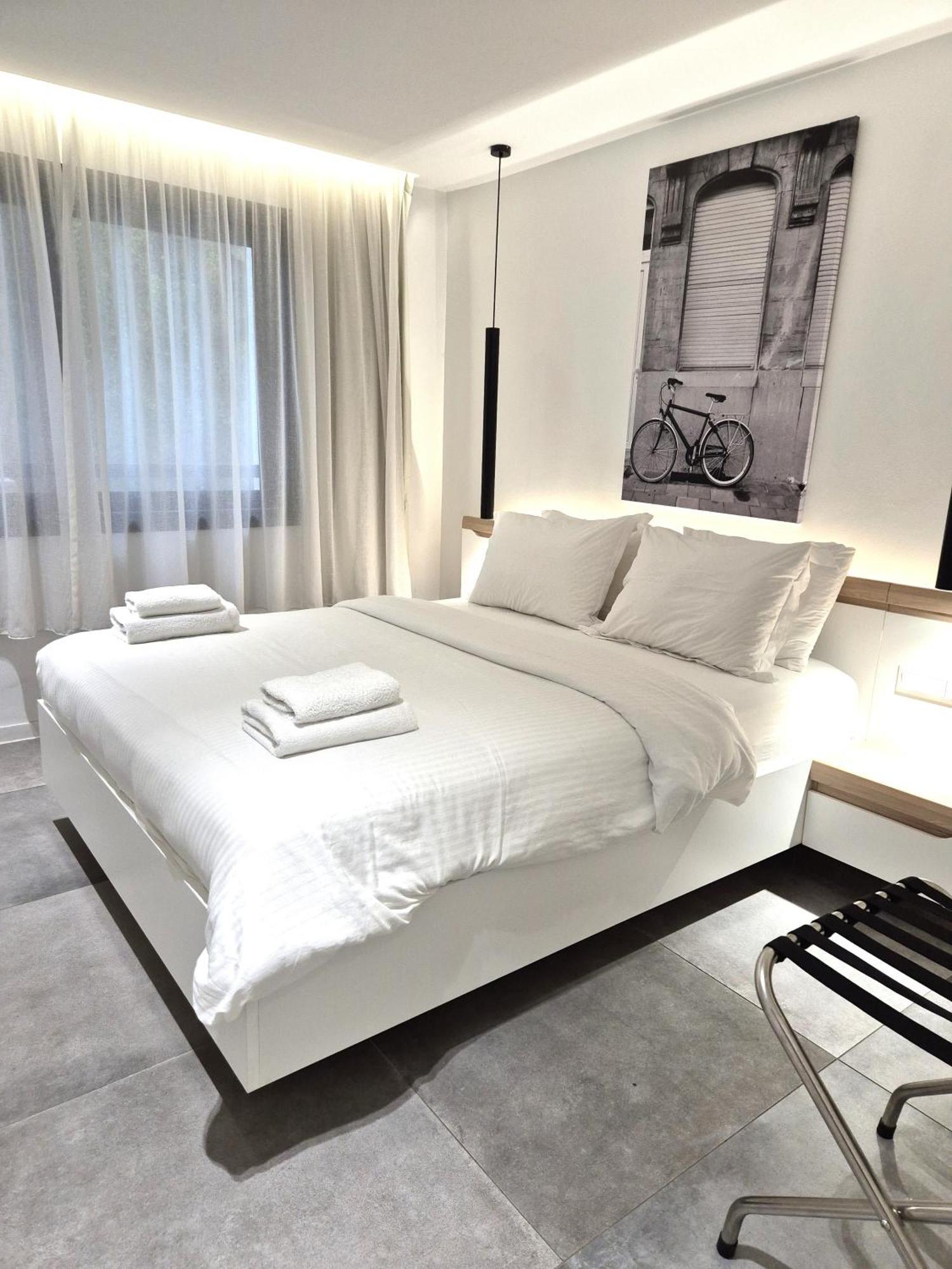 The Dazzling Glimpse Acropolis Suites Aten Exteriör bild
